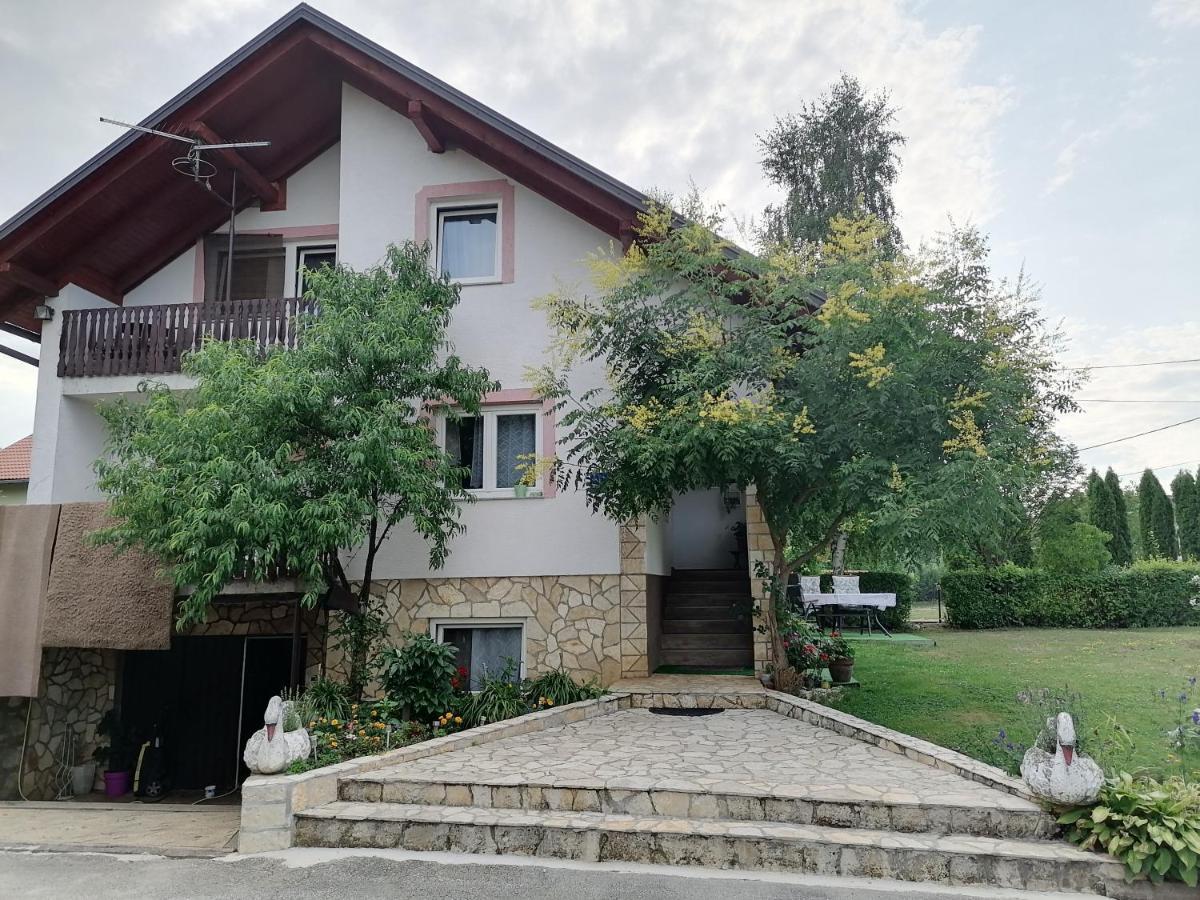 Apartman Jasmin Daire Čatrnja Dış mekan fotoğraf
