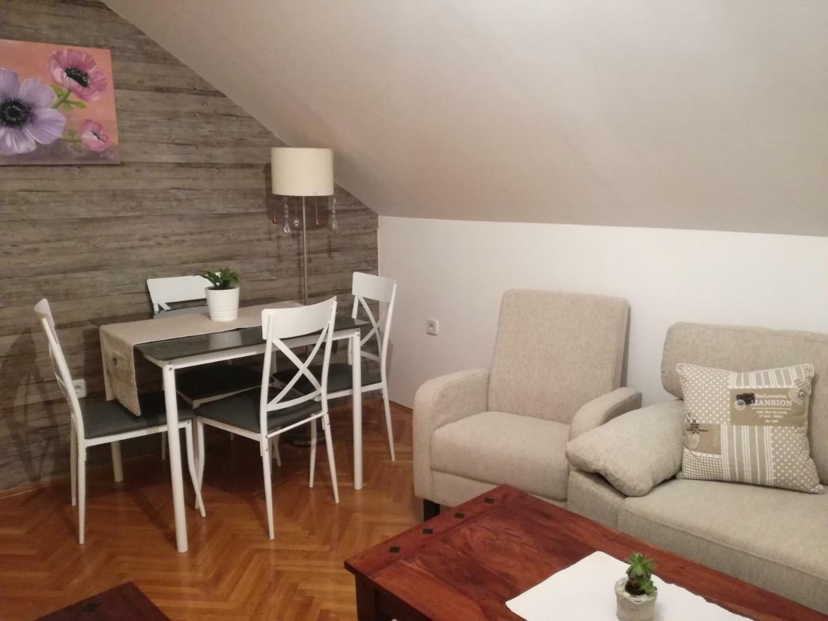 Apartman Jasmin Daire Čatrnja Dış mekan fotoğraf