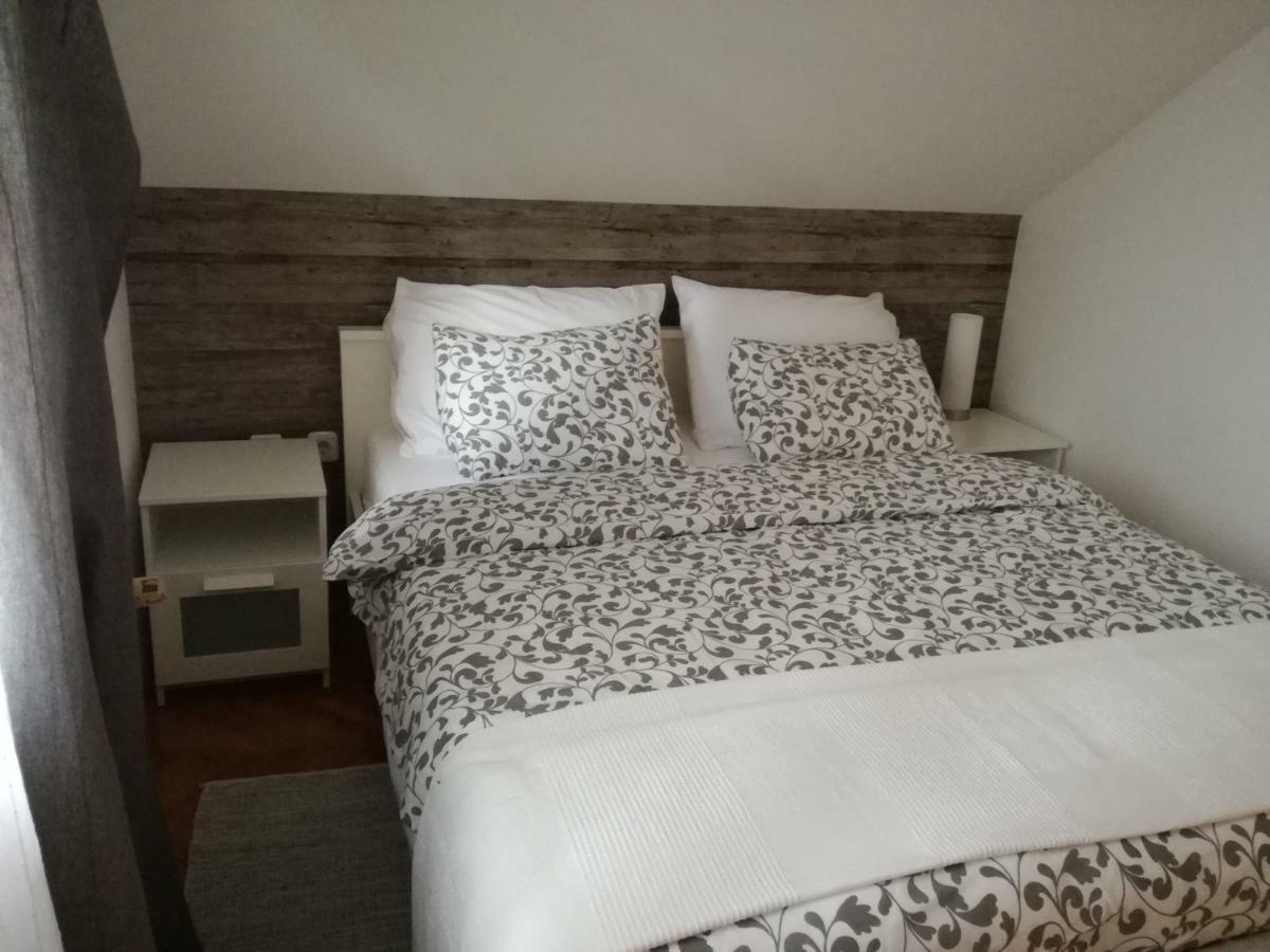 Apartman Jasmin Daire Čatrnja Dış mekan fotoğraf